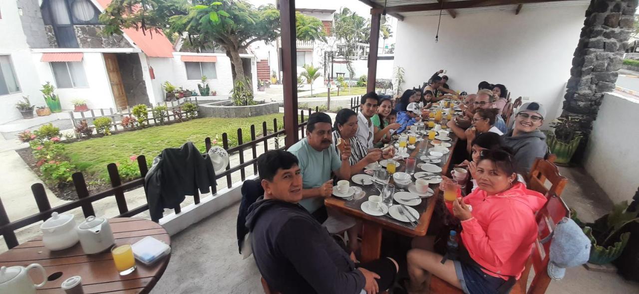 Hostal Tero Real Puerto Villamil Bagian luar foto