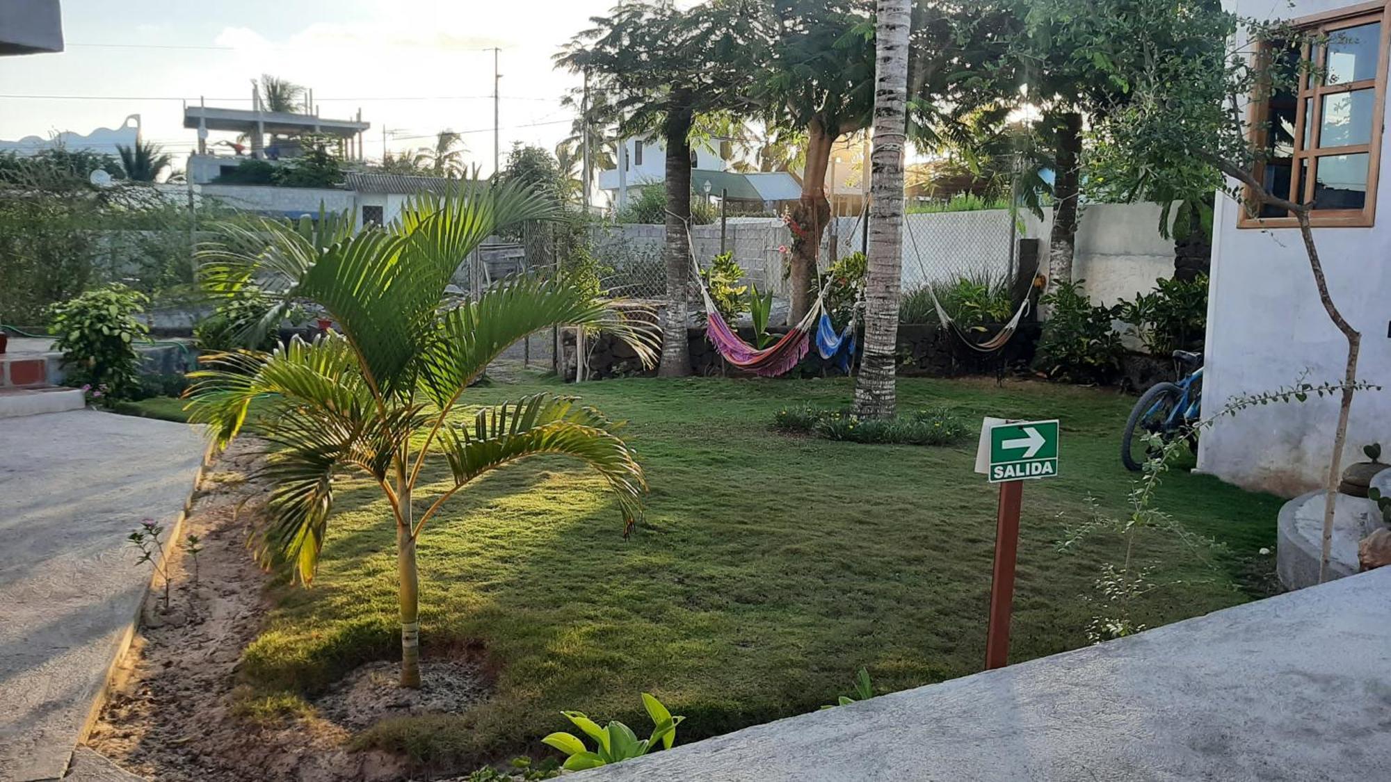 Hostal Tero Real Puerto Villamil Bagian luar foto
